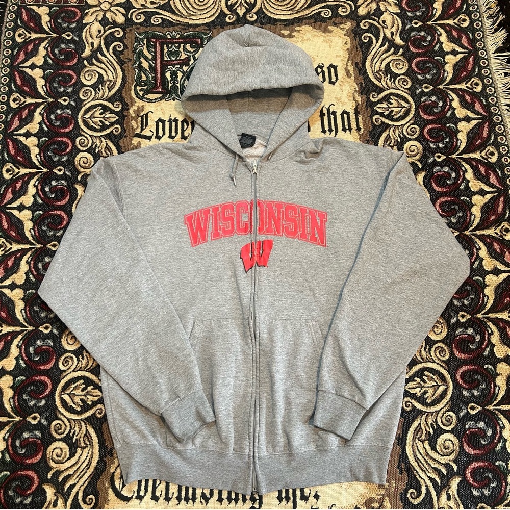 Vintage Pro Edge Wisconsin
Badgers Full Zip Hoodie Grey
Men's Large